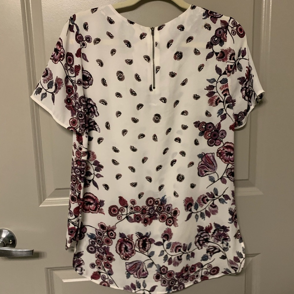 Patterned Top - Picture 2 of 3